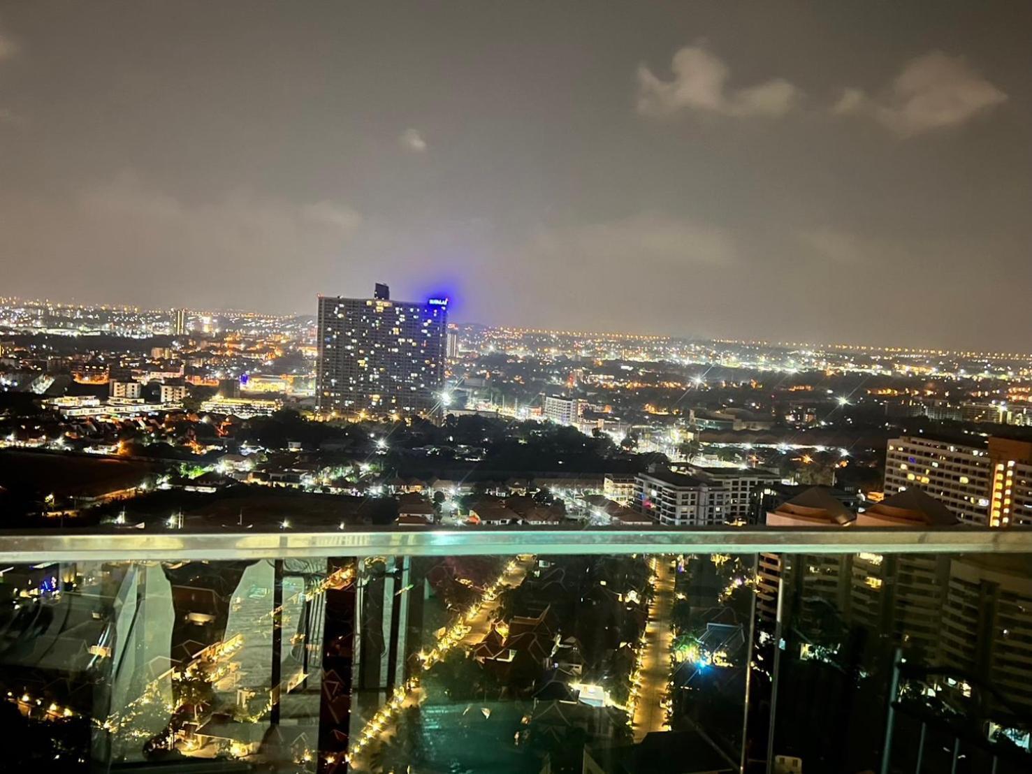 Grande Cariibbean Pattaya By Thita Aparthotel Εξωτερικό φωτογραφία